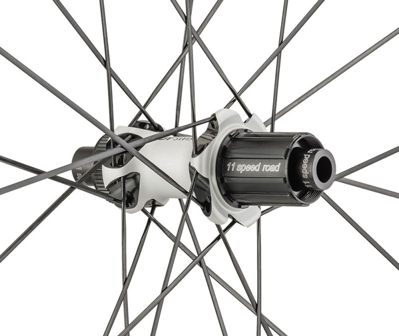 DT Swiss GR 1600 Spline® 25 28" Disc Laufradsatz – Bild 5